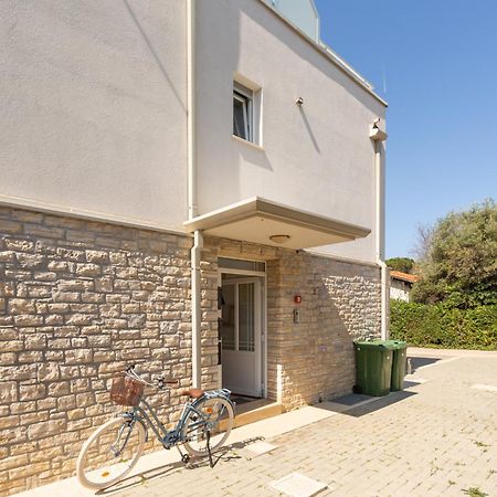 Apartment Sky By Seeadria Agency Novigrad Istria المظهر الخارجي الصورة