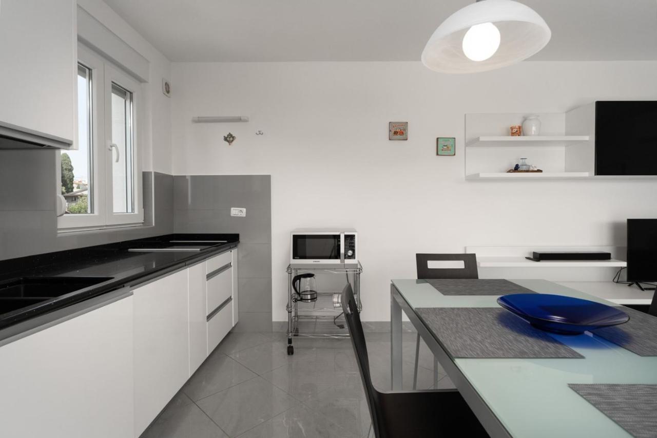 Apartment Sky By Seeadria Agency Novigrad Istria المظهر الخارجي الصورة